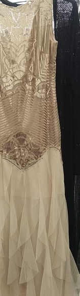 Dress - Picture 3 of 5